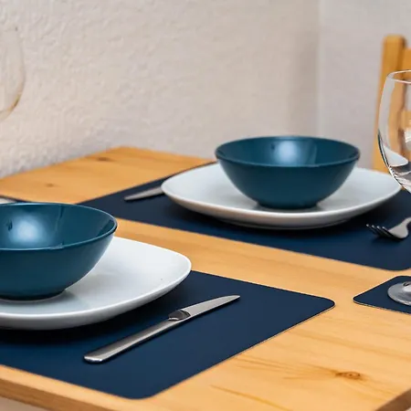 The Nest 赫尔姆斯利